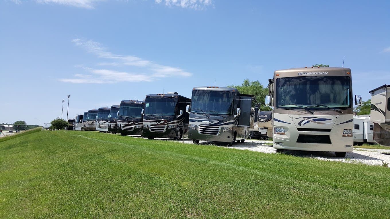 Lee’s RVs Cheyenne — vehicles available now